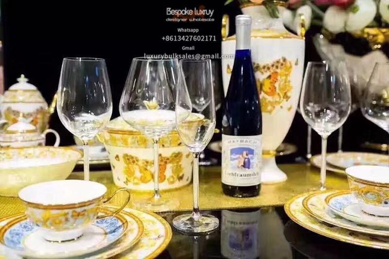 Versace dinnerware p75